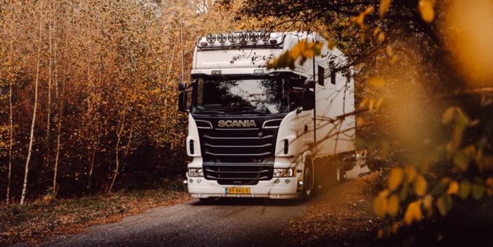 overlander 6x2 scania house on wheels